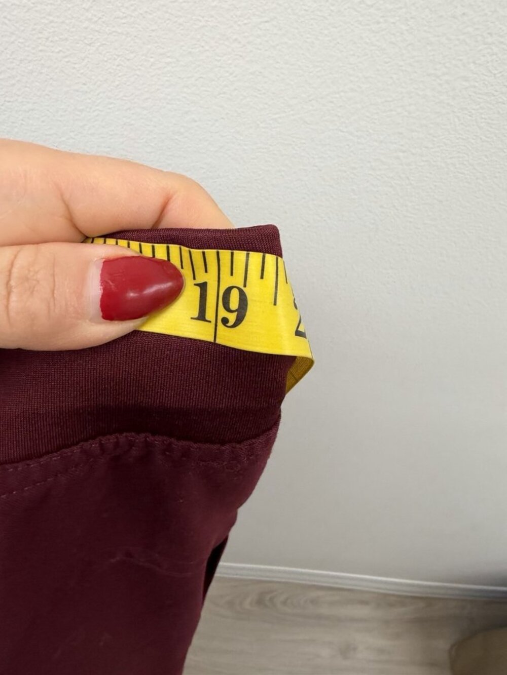 FIGS Scrub Pants Womens XL Burgundy Technical Collection Cargo Pockets T21004 - Picture 9 of 12